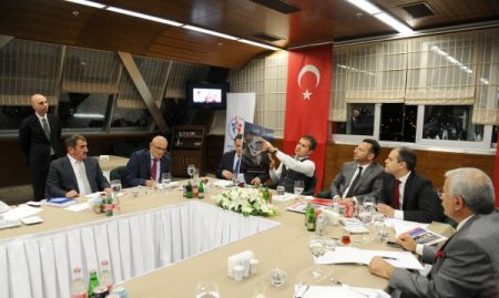 AK Parti'li Köktaş: Samsun'un 2013 yılı projelerini masaya yatırdık