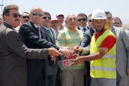 Ak Partili Öksüzkaya: Kayserili Firmalar Dünya Markalarıyla Yarışır Hale Geldi