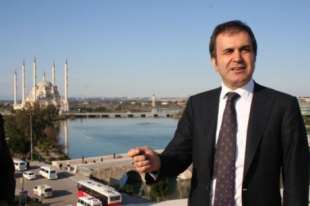 Ak Partili Ömer Çelik: Baykal, Avukatlığını Yaparım Dediği Ergenekon Vari Komployla Karşı Karşıya