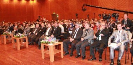 AK Partili Öztürk: Çözüm süreci, büyük bir barış sürecidir