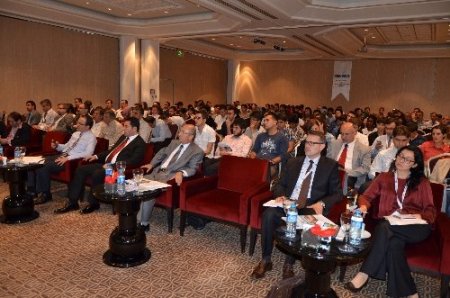 AK Partili Rıfat Sait: Siyasi partilerin tren kaçmadan çorbada tuzları olsun