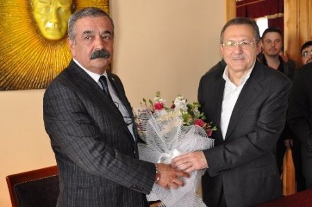 AK Partili Uğur: Ülkede çözüm süreciyle başlayan bahar havası devam etmeli