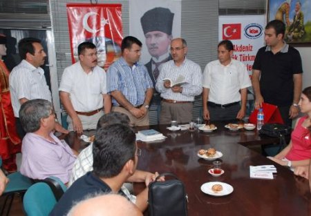 Ak Partili Vahit Kirişçi: Sınıf Arkadaşım Mhp'li Yılmaz Tankut Da Darbe Mağdurudur