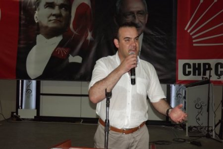 Ak Partili Ve Chp'li Vekillerin Sivrisinek Tartışması