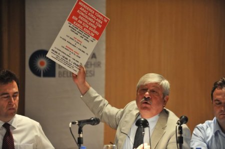 Akaydın’dan AK Partililere: Bu arkadaşı daha fazla yükseltmeyin