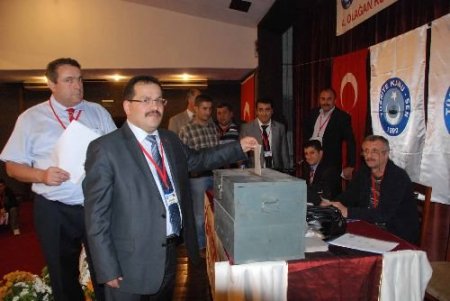 Akça, Türk Eğitim-sen Hatay 2 Nolu Şube Başkanlığı'nda Güven Tazeledi