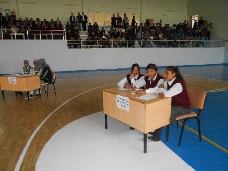 Akçakale'e liseler arası bilgi yarışması