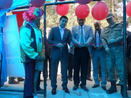 Akçakaleli miniklerden kitap fuarına yoğun ilgi