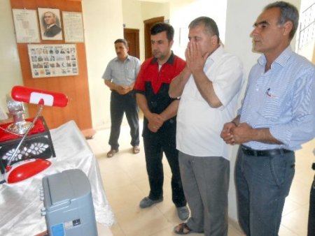 Akçakaleliler sakal-ı şerifi görmenin heyecanını yaşadı