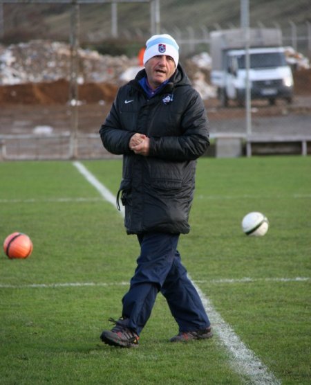 Akçay: Fenerbahçe bizi yenebilir ama ertesi gün kolay uyumayacaktır