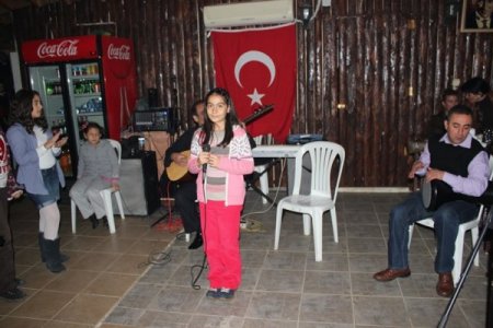 Akçay’da Türk Halk Müziği etkinliği büyük ilgi gördü