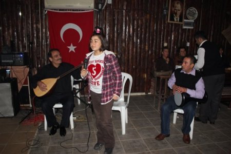 Akçay’da Türk Halk Müziği etkinliği büyük ilgi gördü