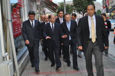 Akdağ: 10 Bin Sağlıkçı 3 Bin Köyde Kkka Konusunda Vatandaşı Bilgilendirdi (1)