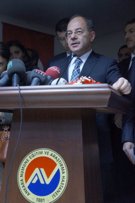 Akdağ: Kürtaj ve diğer işlemlerde sistematik bir yanlışlık yok