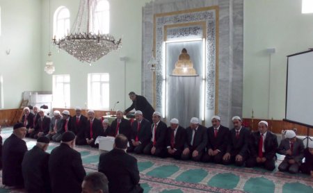 Akdağmadeni’nde şehitler için mevlid okutuldu