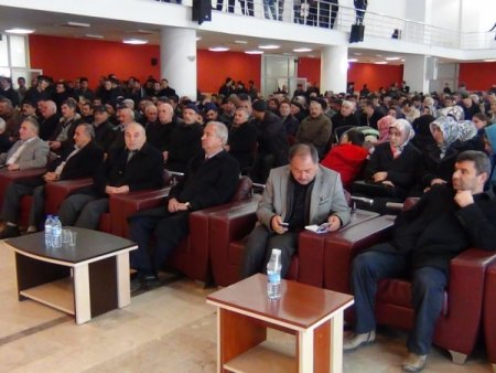 Akdağmadeni’nde TOKİ’nin yaptığı 424 konut için kura çekimi yapıldı