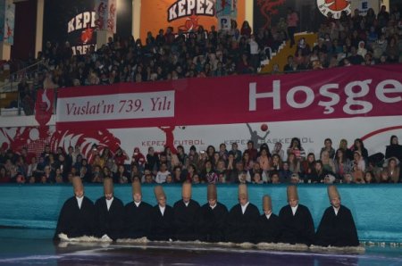 Akdeniz Gençlik Platformu'ndan Şeb-i Arus programı