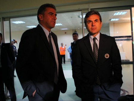 Akhisar Belediyespor: 1 - Fenerbahçe: 2 (İlk Yarı)