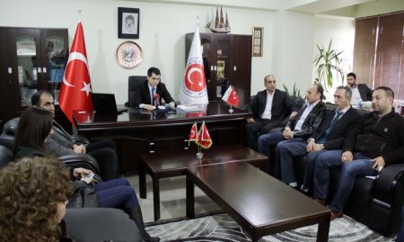 'Akil adamlara' kadın aday önerisi