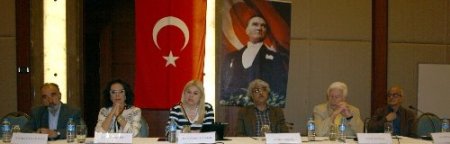 Akil İnsan Arıboğan: Çözüm sürecinde kadınlarda insiyatif almalı