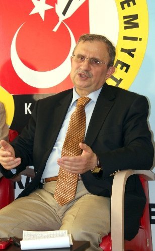 Akil İnsan Cemal Uşşak: Barış sürecine kuşkuyla bakanların kuşkuları azaldı