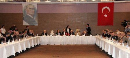 Akil İnsan Gündoğdu: Şimdi çözemezsek, bizden sonra zor çözülür