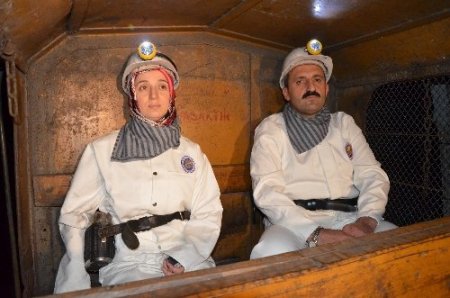 Akil İnsanlar, çözüm sürecini anlatmak için madene girdi