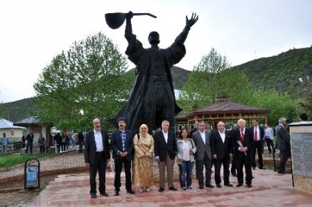 Akil İnsanlar, Tunceli'de Cemevi ziyaret etti