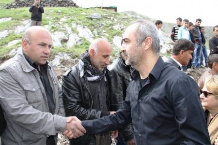 Akil İnsanlar, Uludereli annelerin acısını paylaştı