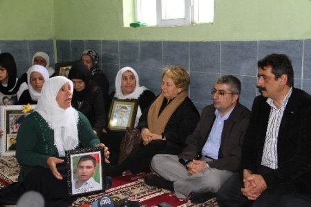 Akil İnsanlar, Uludereli annelerin acısını paylaştı