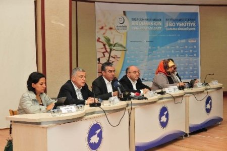 Akil insanlar barış süreciyle ilgili gençlerin görüş ve taleplerini dinledi