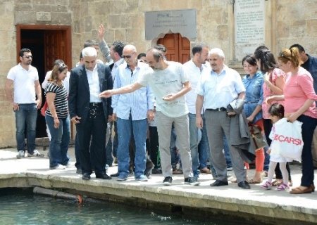 Akil insanlar çözüm sürecin Şanlıurfa’da anlattı