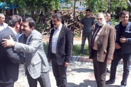 Akil insanlar heyeti Cizre’de esnafı ve avukatları dinledi