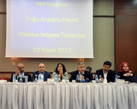 Akil İnsanlar heyeti ilk toplantısını Malatya’da yaptı