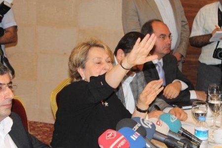 Akil İnsanlar Heyeti’nin toplantısını İşçi Partililer sabote etmeye kalktı