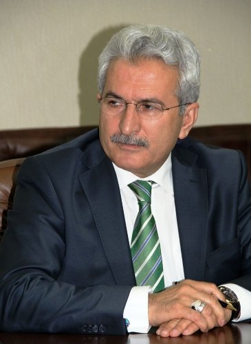 'Akil insanlar Said Nursi'nin çözüm önerilerini okumalı'