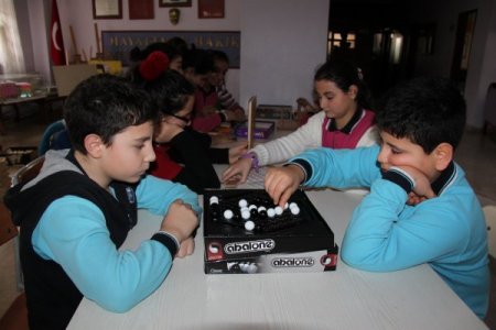 Akıl oyunları, öğrencilerin eğitim ve sosyal hayatını geliştiriyor