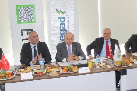 Akıllı elektrik sayaçlarının parası 10 yıl tarifeye yansıtılacak