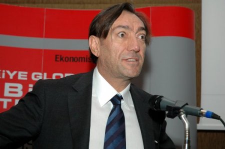 Akıllı Telefon Sayısı 3-4 Yıl İçinde Masa Üstü Ve Laptopu Geçecek