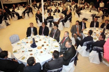 Akkoç: Efendimizin eşlerinden biri Romandı