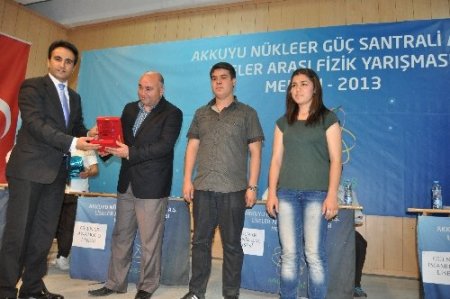 Akkuyu Nükleer Santrali AŞ Gülnar'da fizik yarışması düzenledi