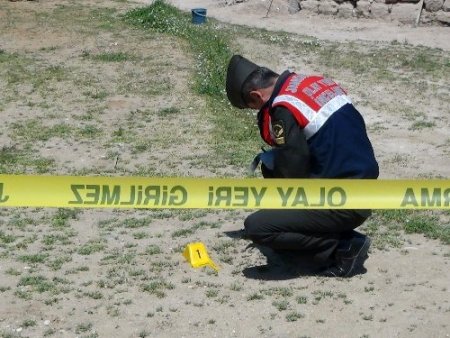 Akrabalar arasındaki arsa anlaşmazlığı kanlı bitti