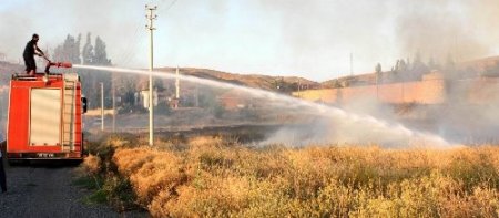 Aksaray İtfaiyesi 1490 Yangına Müdahale Etti