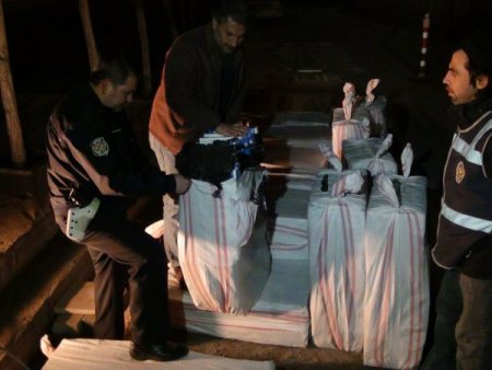 Aksaray'da 40 bin paket kaçak sigare ele geçirildi