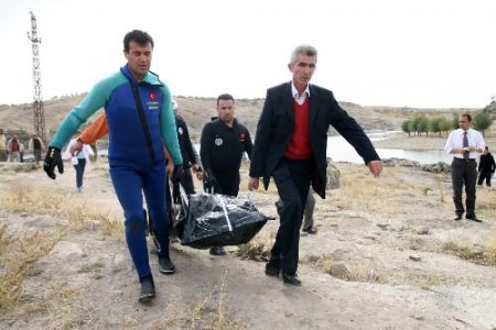 Aksaray'da Dün Kaybolan Öğretmen Ve Arkadaşı Ölü Bulundu