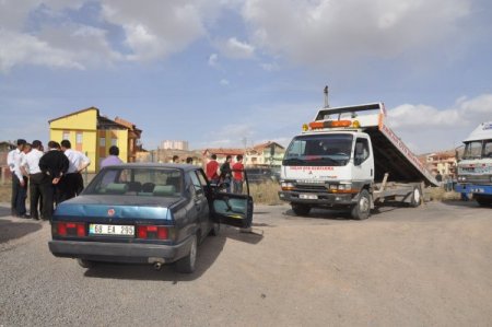 Aksaray'da Ehliyetsiz Sürücü Otomobili Kanala Uçurdu