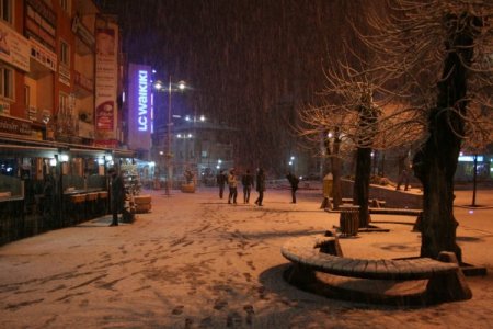 Aksaray’da kar yağışı
