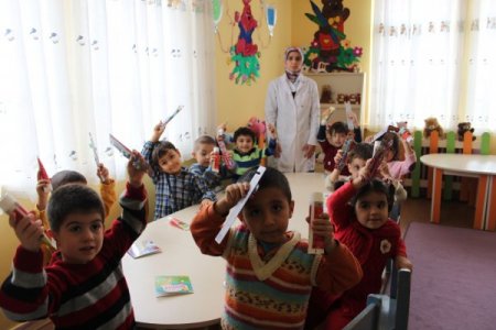 Aksaray’da miniklere diş sağlığı eğitimi verildi