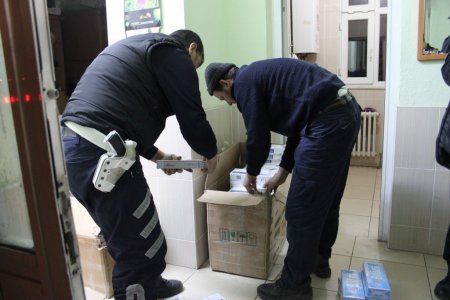 Aksaray’da TIR'dan kaçak sigara çıktı