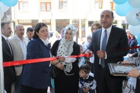 Aksaraylı bayanlar bu sefer de eğitim için el uzattı